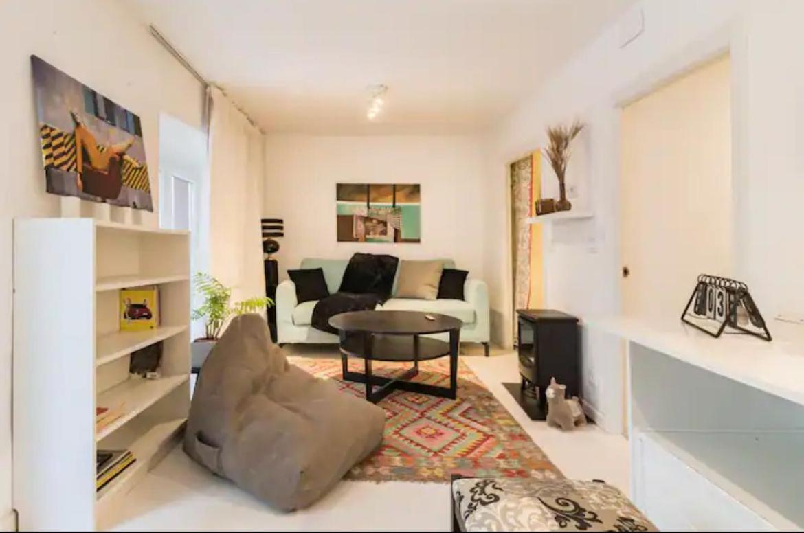 Central Monkey Apartment - Grupo Rh Santander Dış mekan fotoğraf