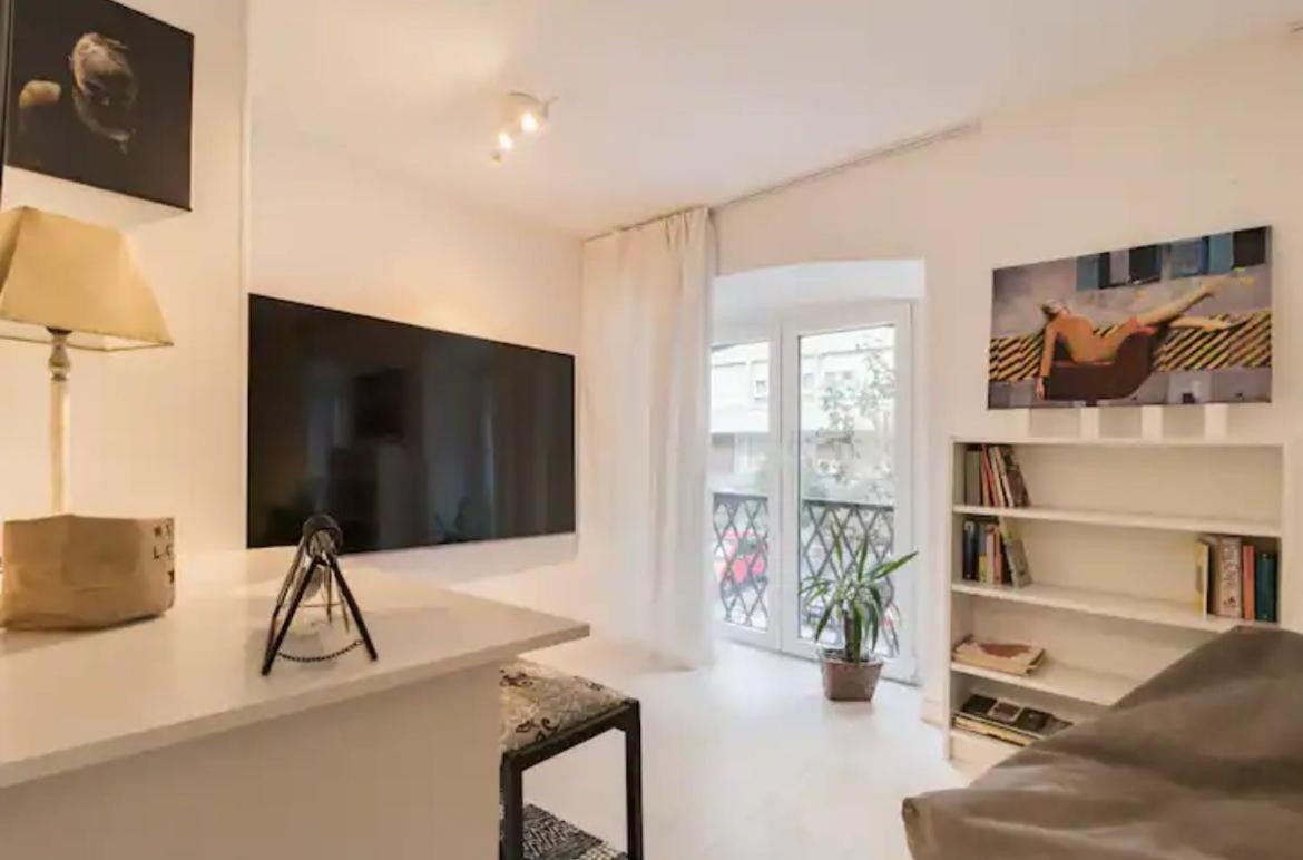 Central Monkey Apartment - Grupo Rh Santander Dış mekan fotoğraf