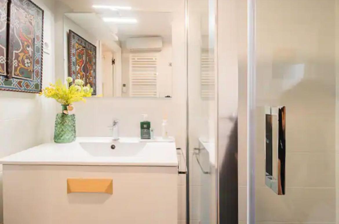 Central Monkey Apartment - Grupo Rh Santander Dış mekan fotoğraf