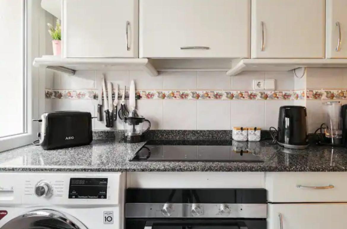 Central Monkey Apartment - Grupo Rh Santander Dış mekan fotoğraf