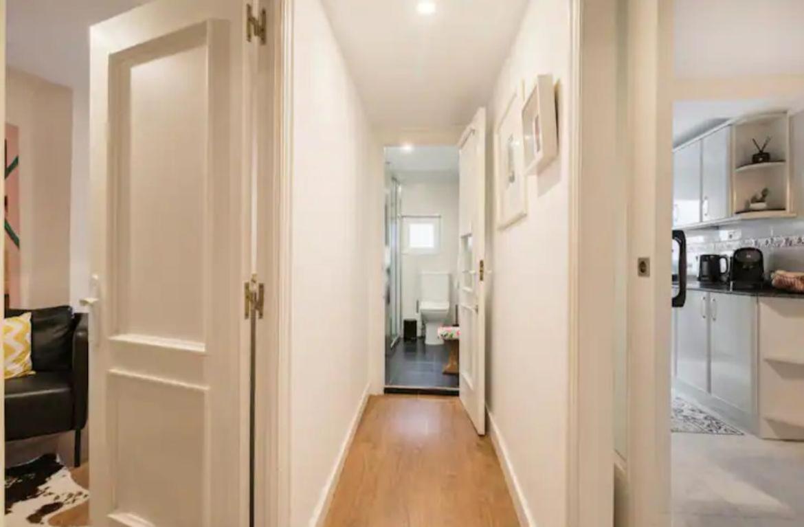 Central Monkey Apartment - Grupo Rh Santander Dış mekan fotoğraf